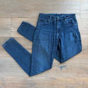 AG Farrah Skinny High Rise Jean Leggings 🤍 Dark Wash Stretch 🤍 Sz 27